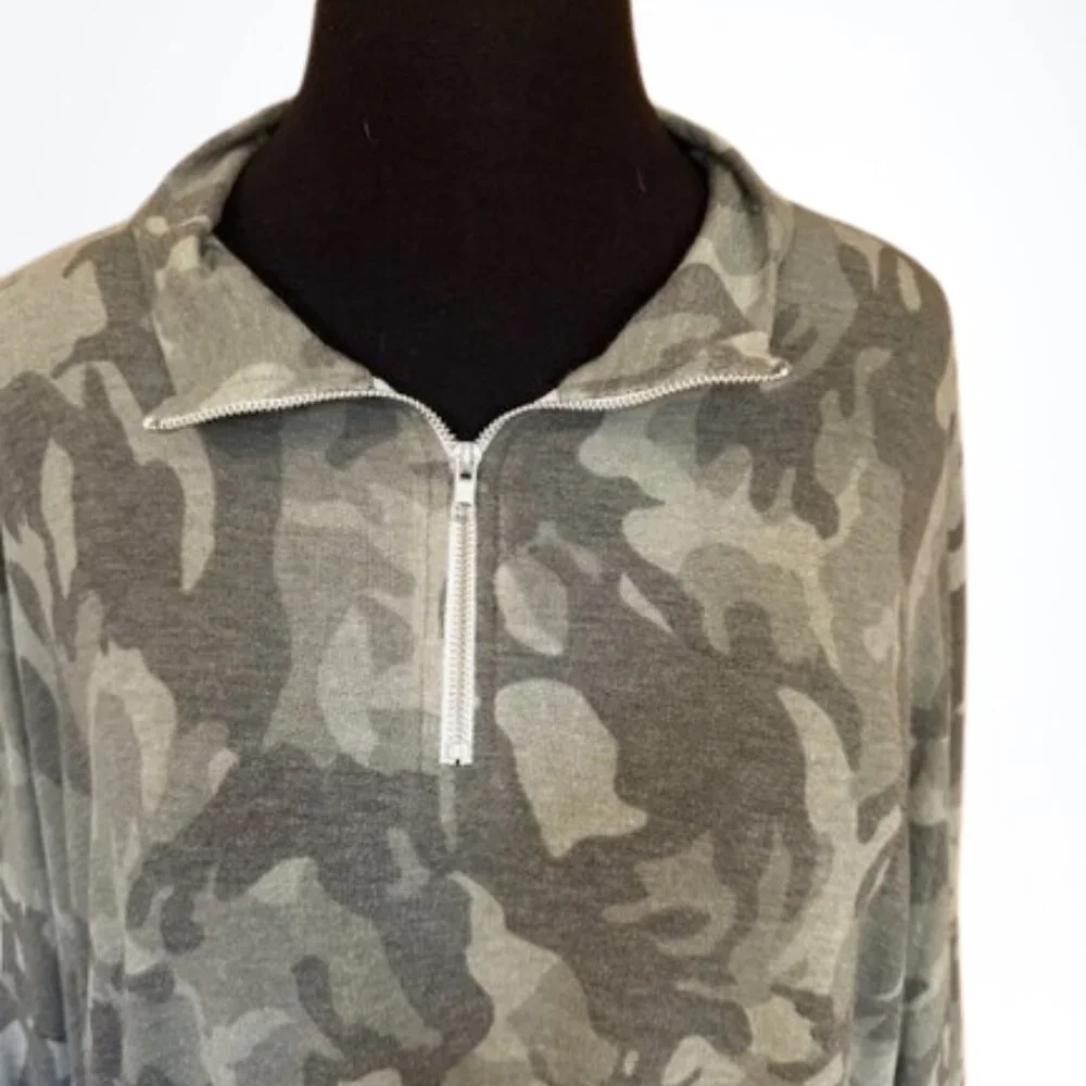 Camo Print Pullover Zip Sweatshirt   8238 - Picture 4 of 10